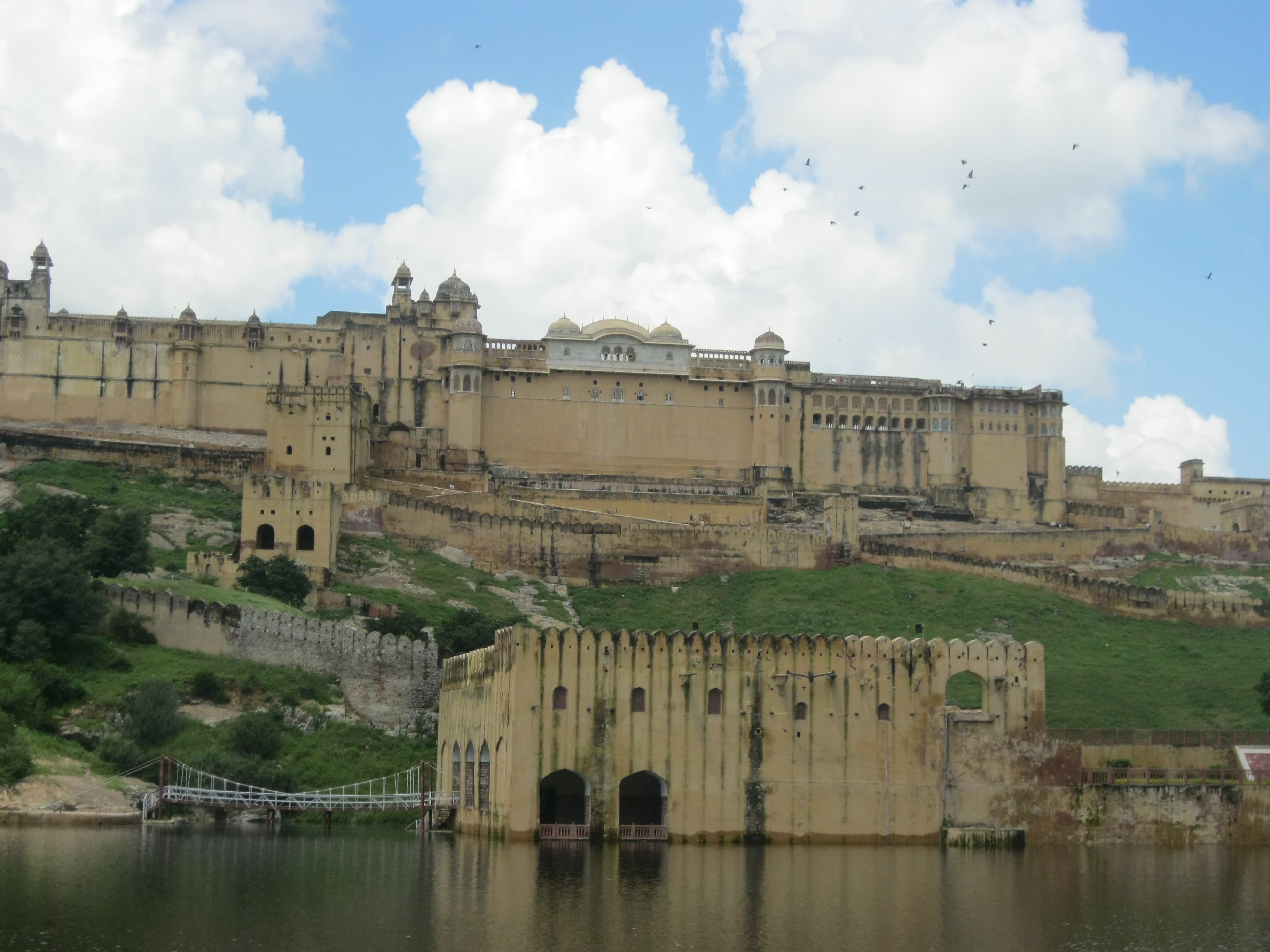 10 Best Forts and Palaces to Visit in Rajasthan